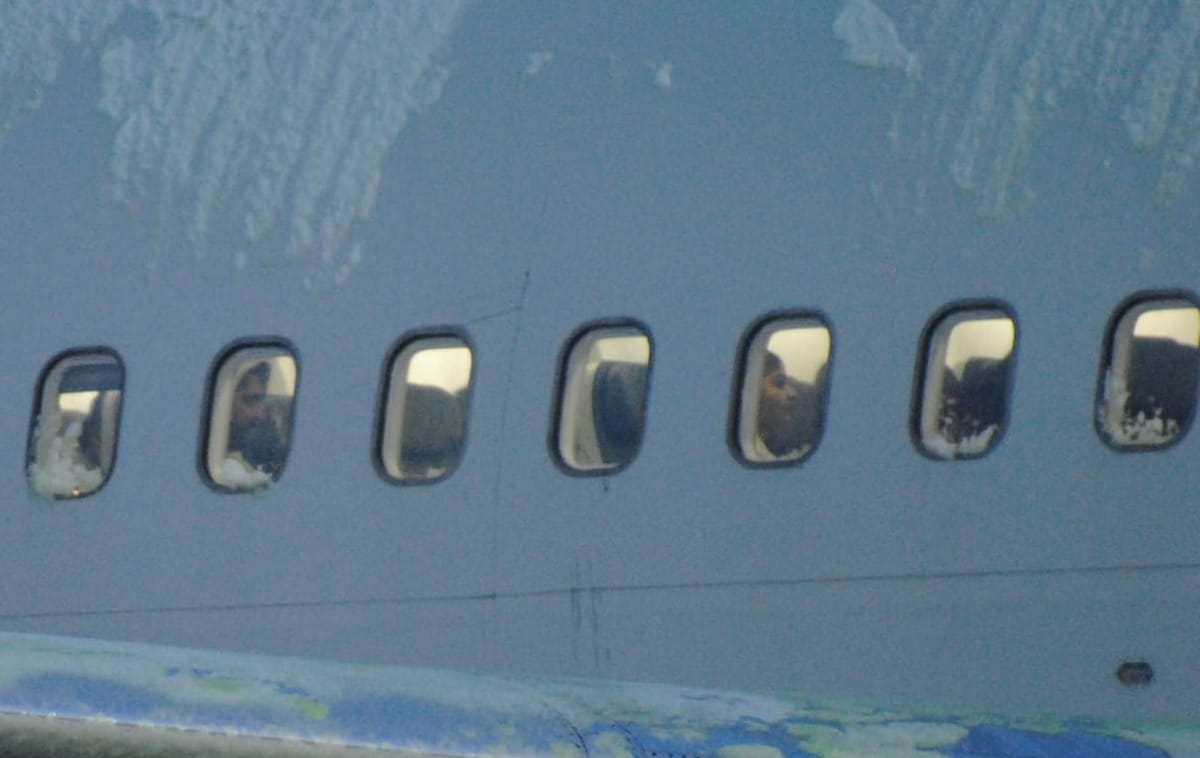 ICE deportation flight leaves NH after 31 hours, exposes chronic problems